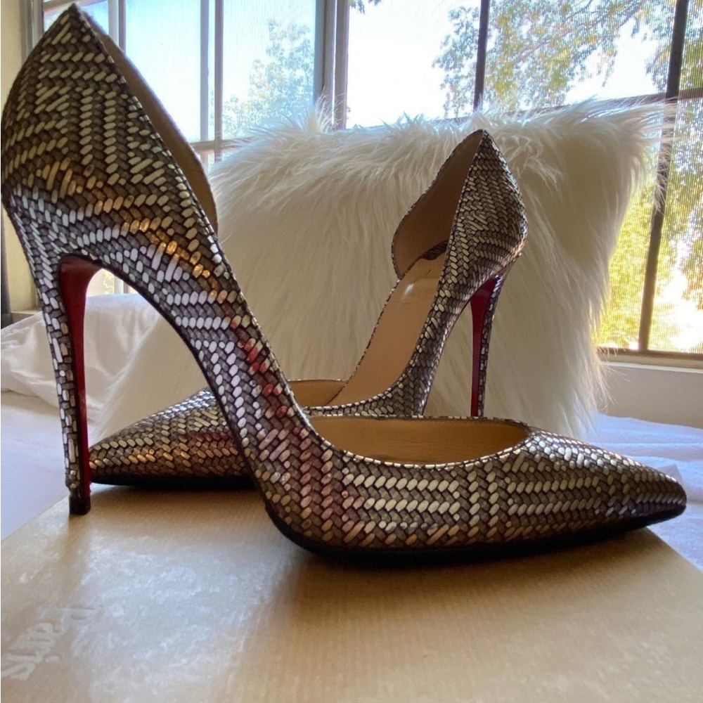 Christian louboutin iriza- Authentic **